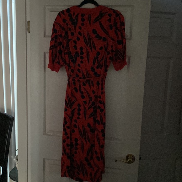 Who What Where by Target red and black print! - Picture 2 of 2